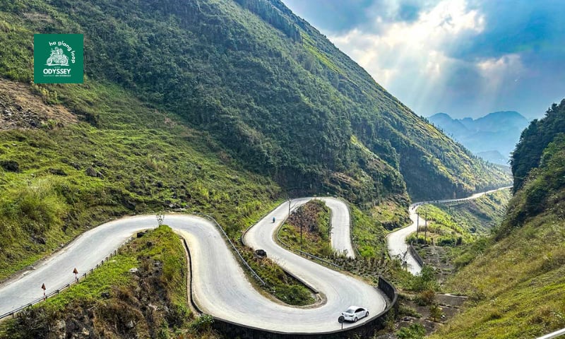 How to Choose a Ha Giang Loop Tour Company: Red Flags and Green Flags