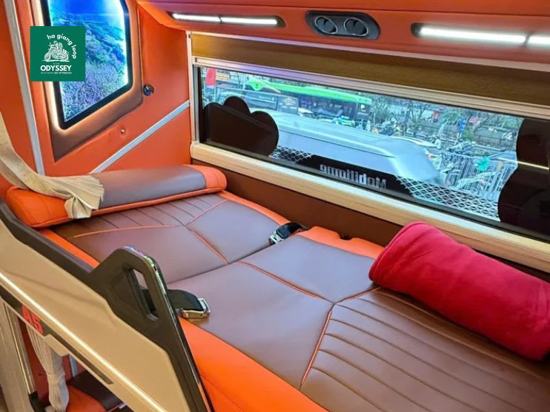 hanoi to ha giang sleeper bus 3