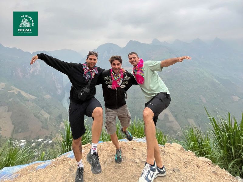 Du Gia Waterfall Ha Giang Loop: How to Visit, Swim and Plan Your Stop